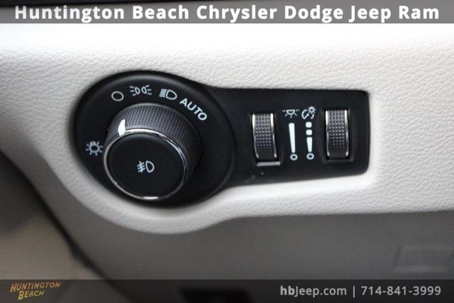 used 2023 Chrysler Pacifica car, priced at $21,206