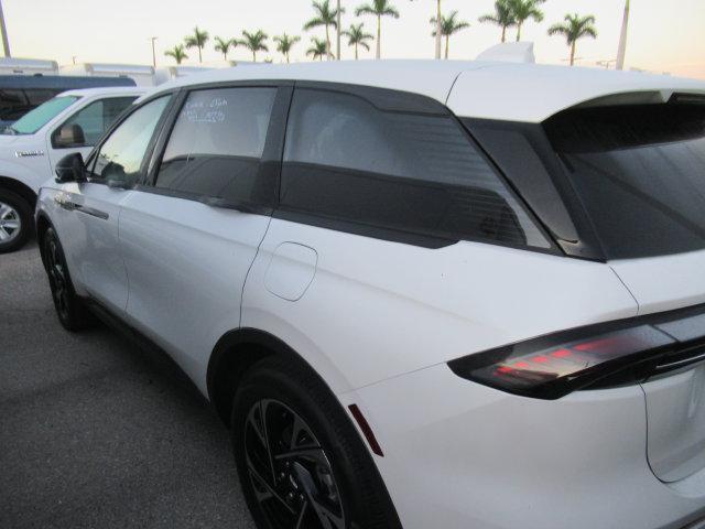 used 2024 Lincoln Nautilus car, priced at $43,297