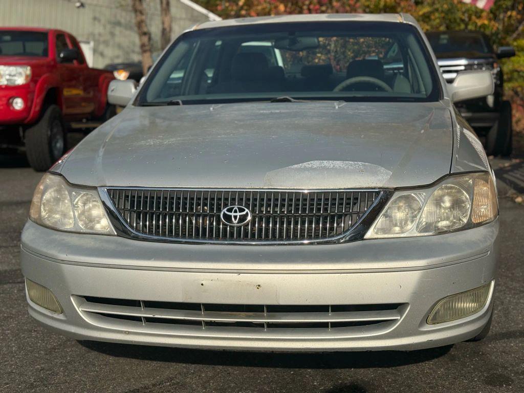 used 2002 Toyota Avalon car, priced at $2,996