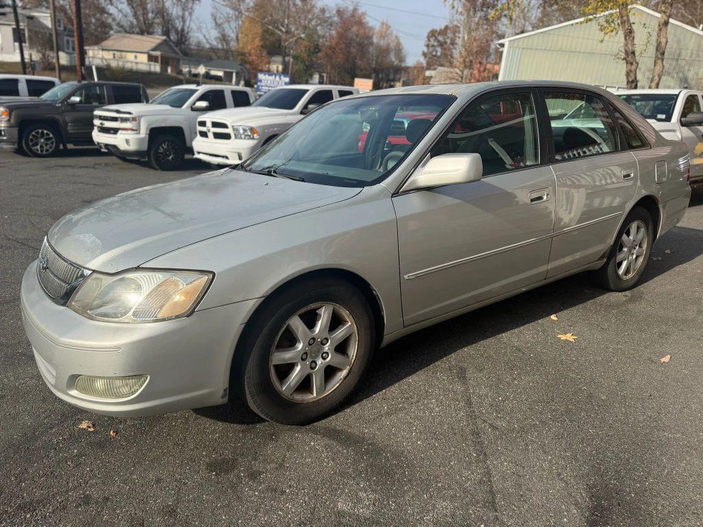 used 2002 Toyota Avalon car, priced at $2,996