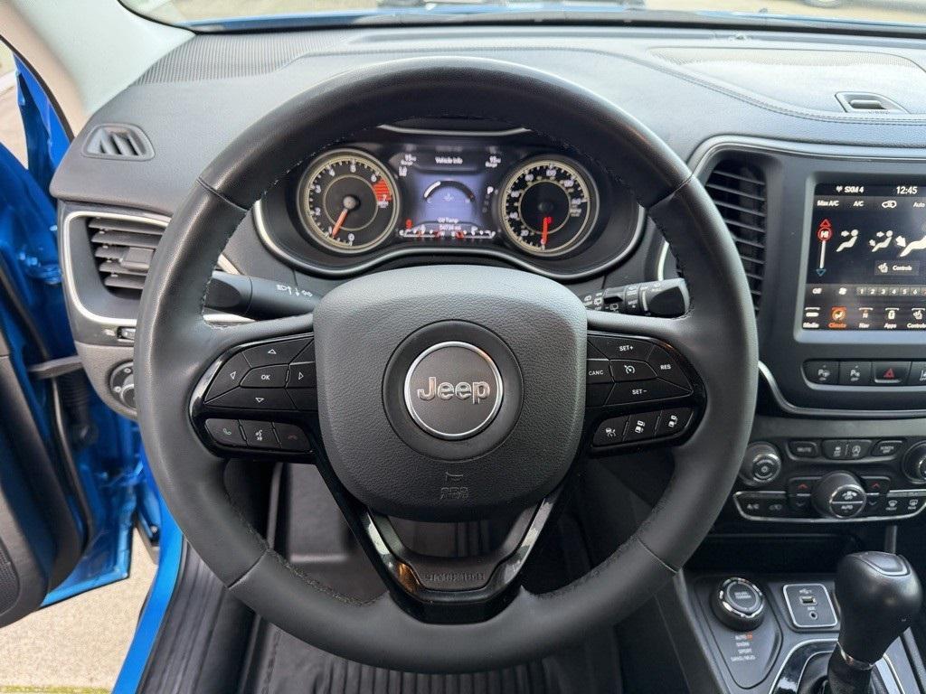 used 2023 Jeep Cherokee car, priced at $19,590