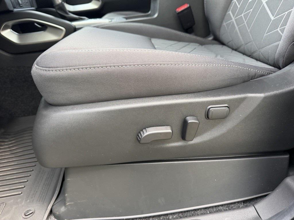 new 2026 Nissan Frontier car, priced at $39,850