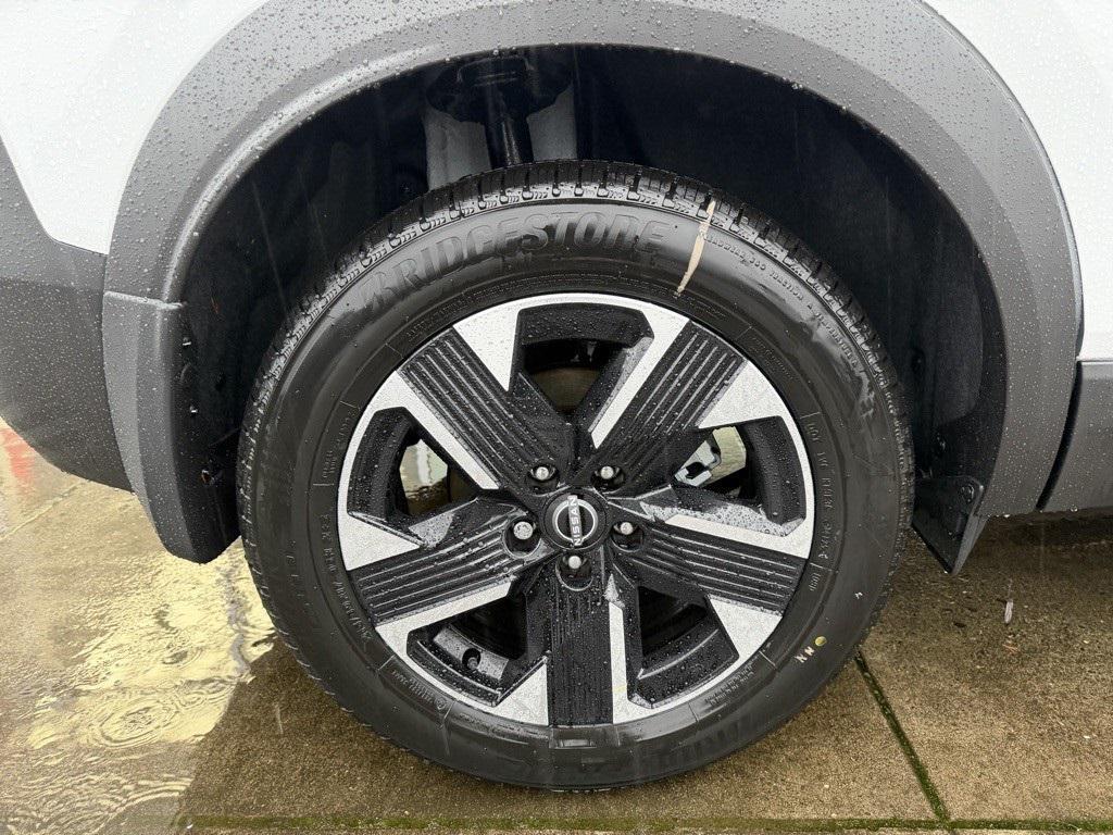 new 2026 Nissan Kicks car, priced at $26,320