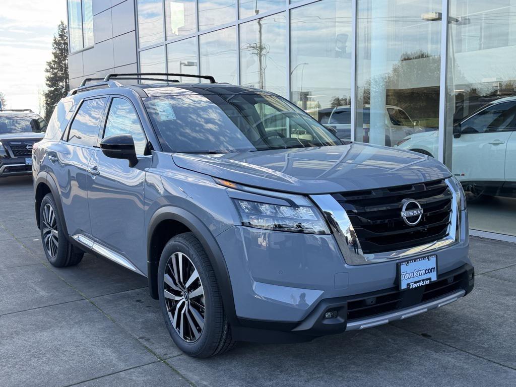 new 2025 Nissan Pathfinder car, priced at $46,823