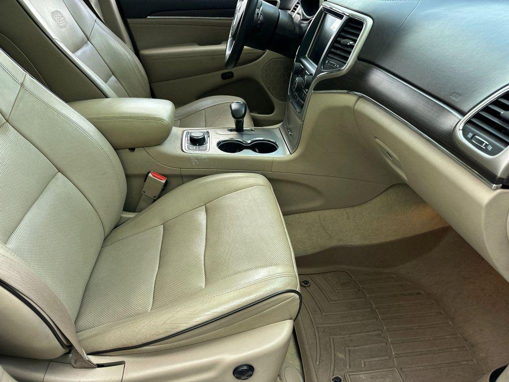 used 2014 Jeep Grand Cherokee car, priced at $11,990