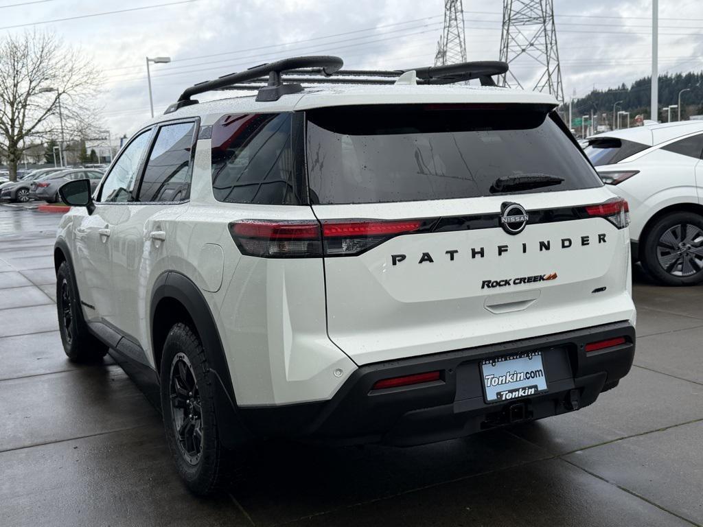new 2025 Nissan Pathfinder car, priced at $39,267