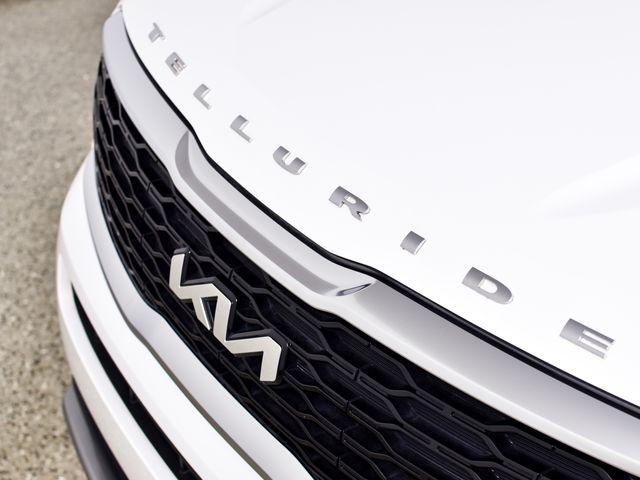 used 2022 Kia Telluride car, priced at $27,877