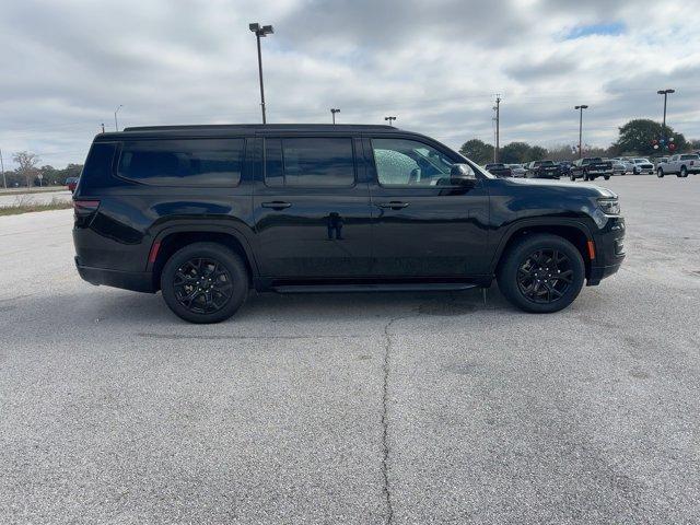 new 2025 Jeep Wagoneer L car