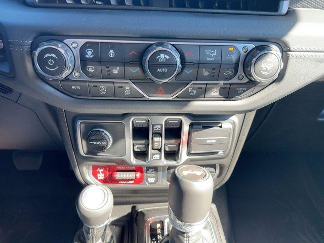 new 2025 Jeep Wrangler car, priced at $71,760