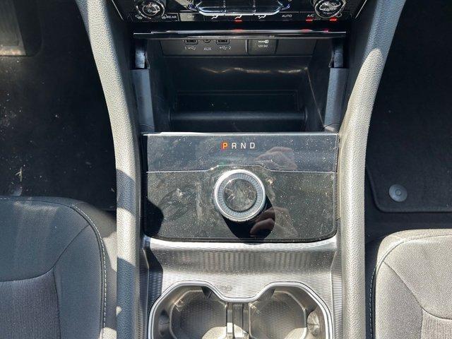 used 2025 Jeep Grand Cherokee car, priced at $39,995