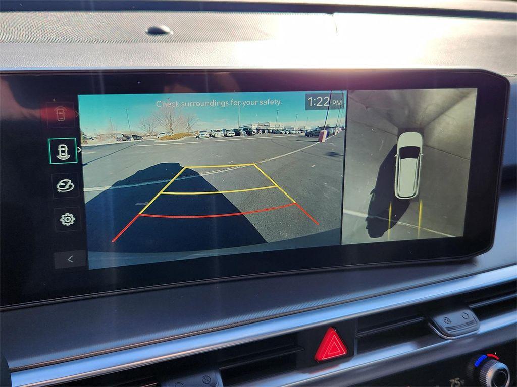 new 2026 Kia Sorento Hybrid car, priced at $48,902