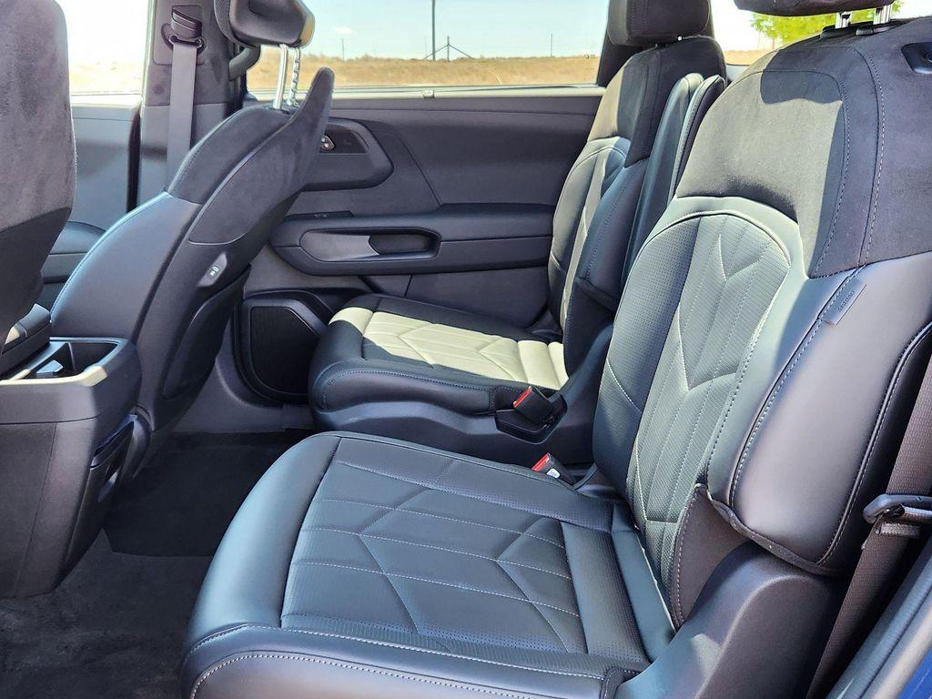 new 2027 Kia Telluride car, priced at $57,944