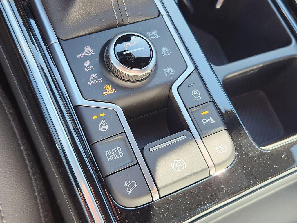 new 2026 Kia Sorento car, priced at $43,870