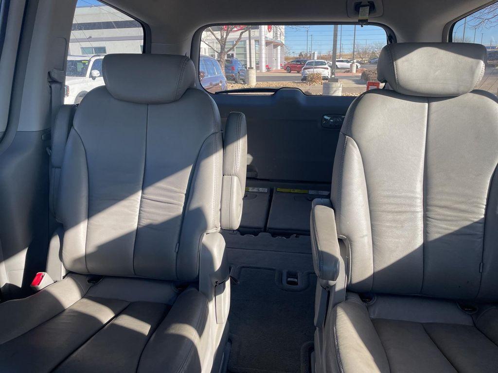 used 2007 Kia Sedona car, priced at $6,872