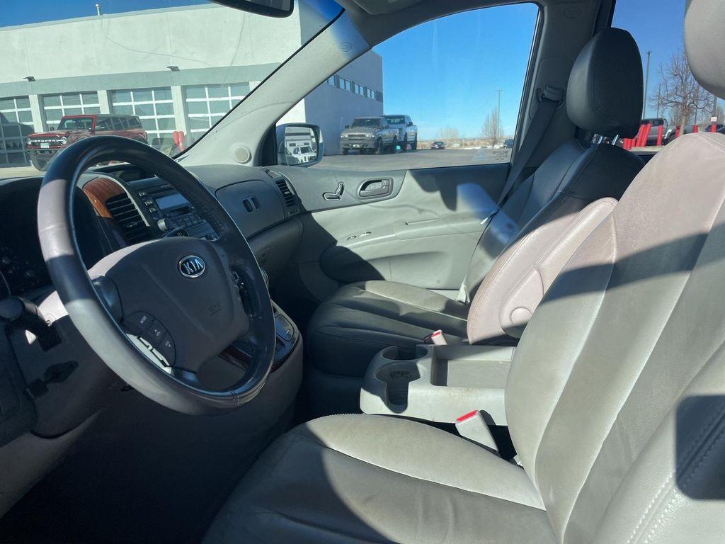 used 2007 Kia Sedona car, priced at $6,872