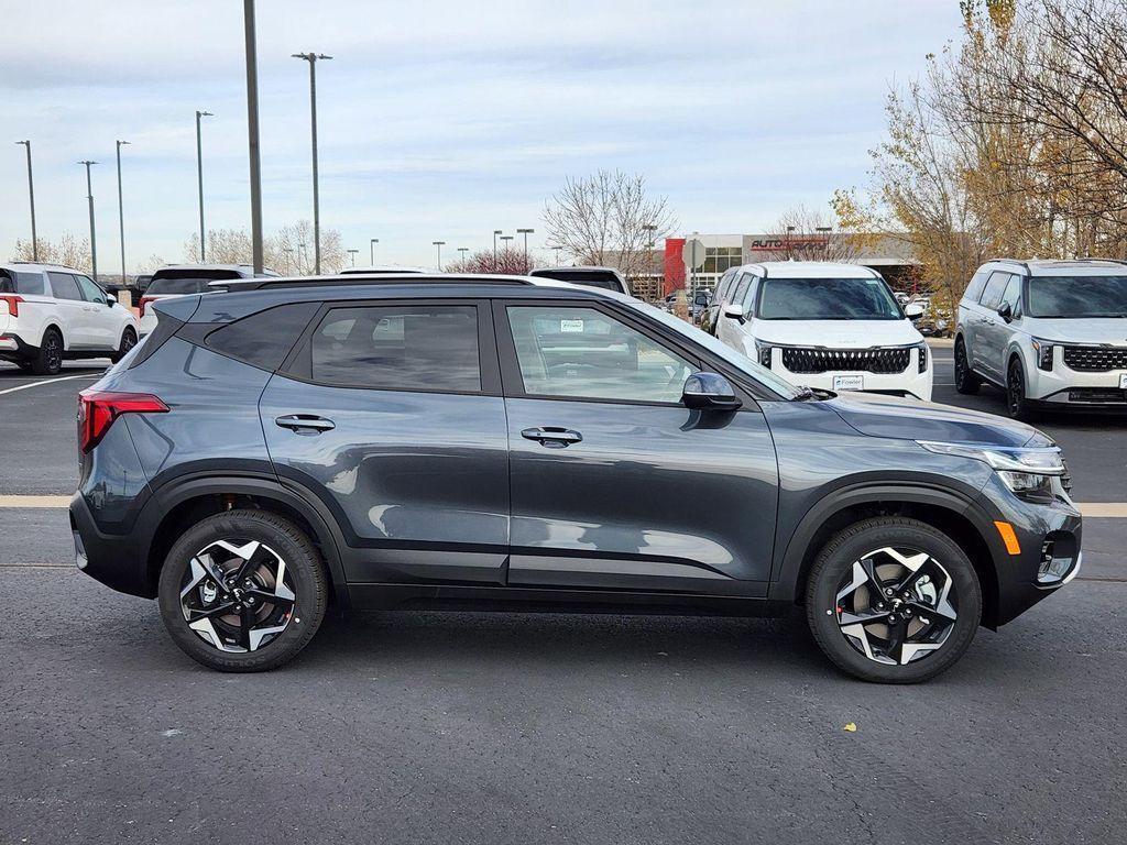 new 2026 Kia Seltos car, priced at $27,500