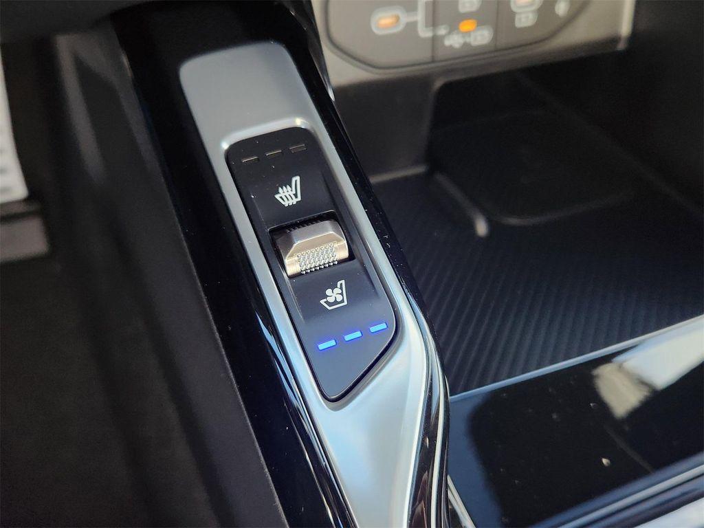 new 2026 Kia Sorento Hybrid car, priced at $48,353