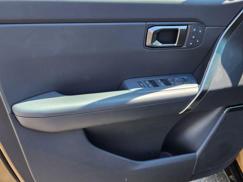 new 2027 Kia Seltos car, priced at $37,482