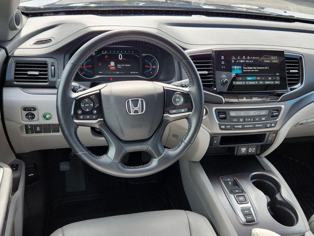 used 2022 Honda Pilot car, priced at $28,379