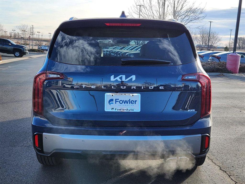 new 2025 Kia Telluride car, priced at $40,156