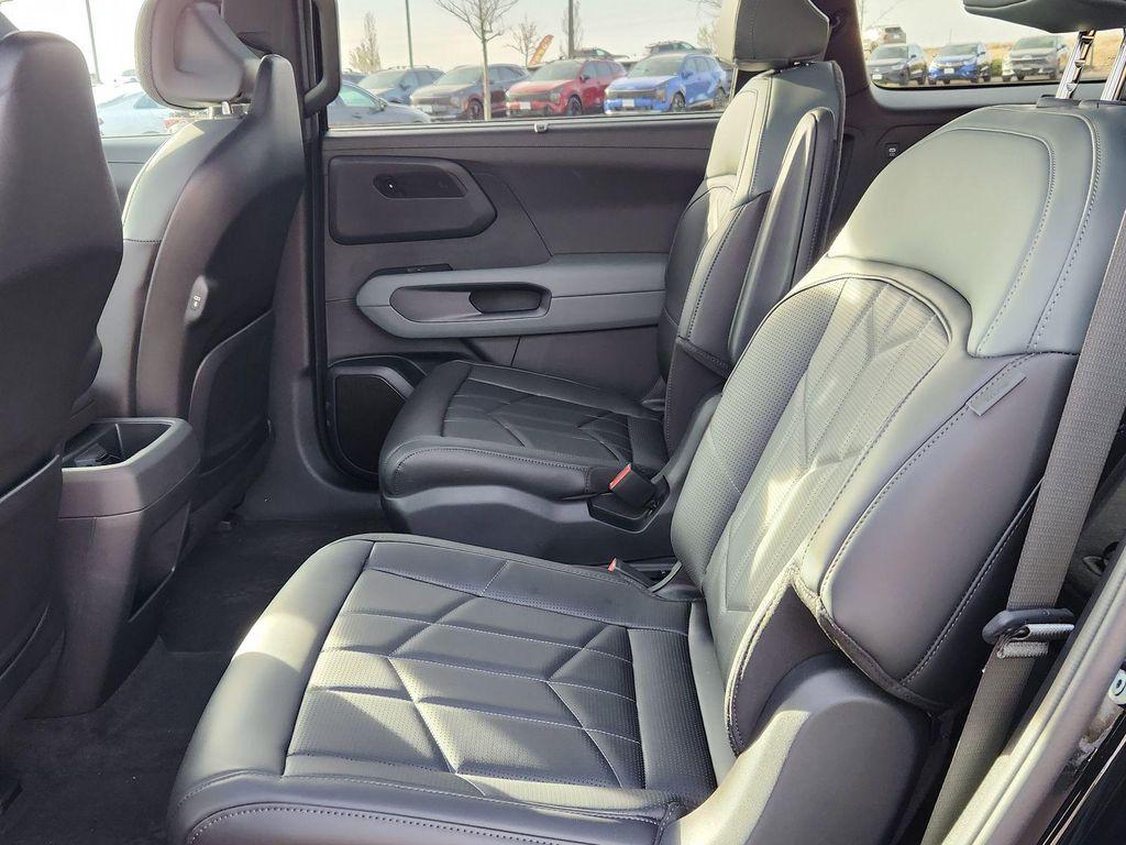 new 2027 Kia Telluride Hybrid car, priced at $57,700