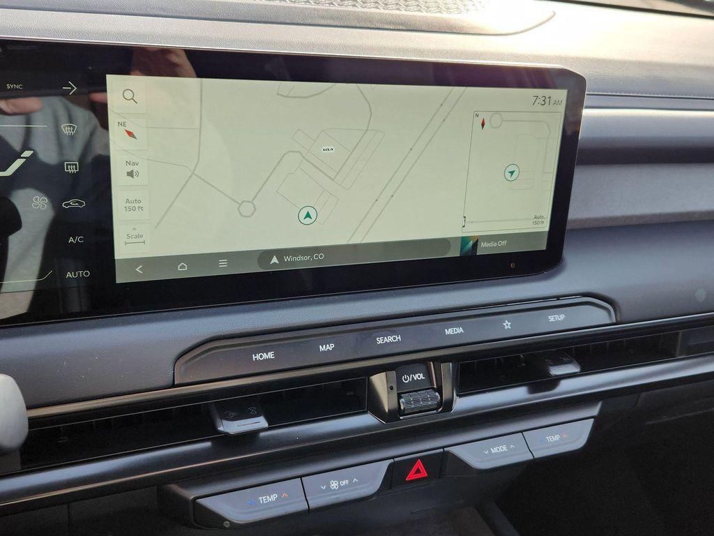 new 2027 Kia Telluride Hybrid car, priced at $57,700