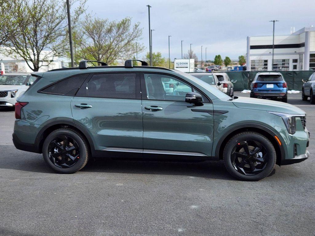 new 2026 Kia Sorento Hybrid car, priced at $44,604