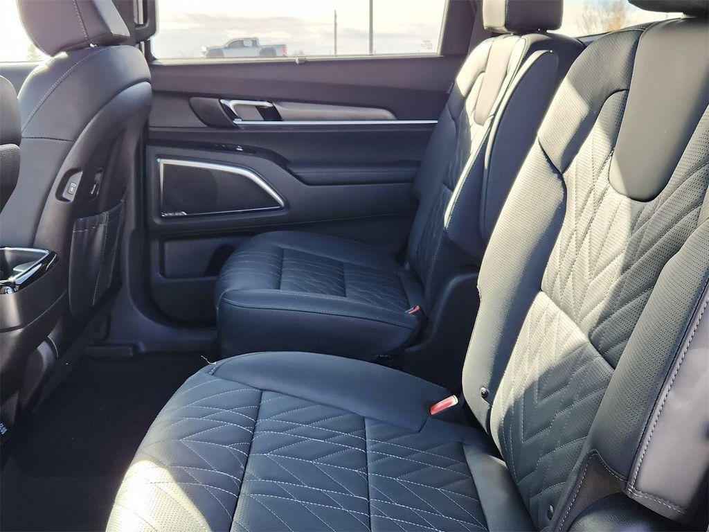 new 2025 Kia Telluride car, priced at $48,719