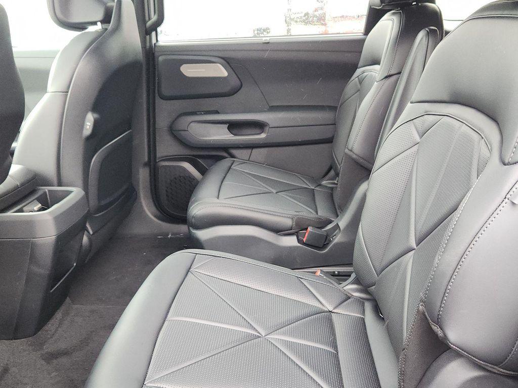 new 2027 Kia Telluride Hybrid car, priced at $51,164
