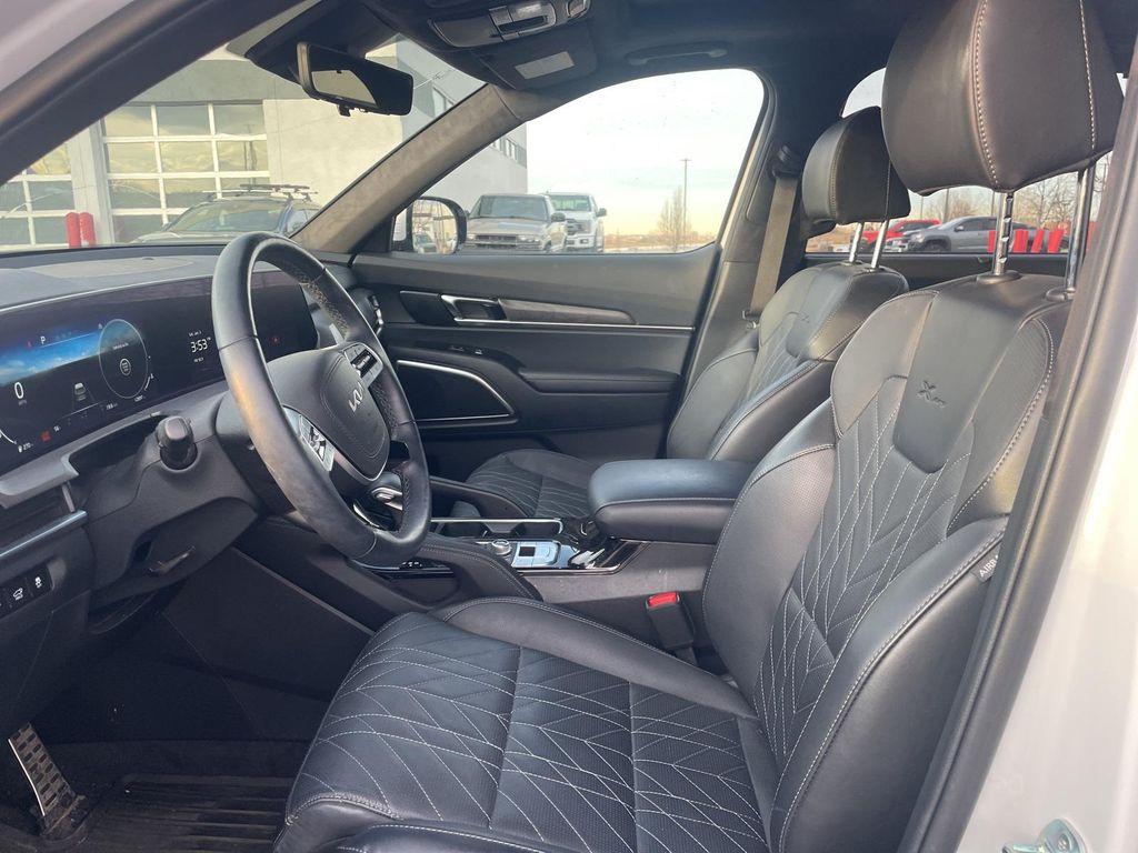 used 2024 Kia Telluride car, priced at $45,670