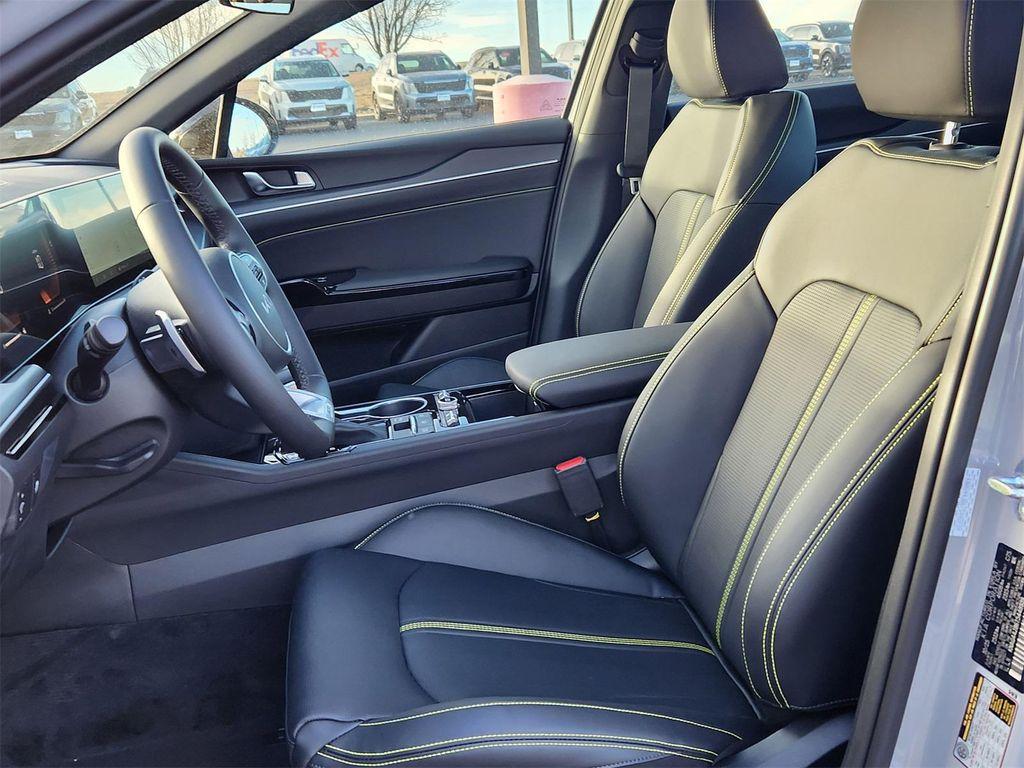 new 2026 Kia K5 car, priced at $33,850