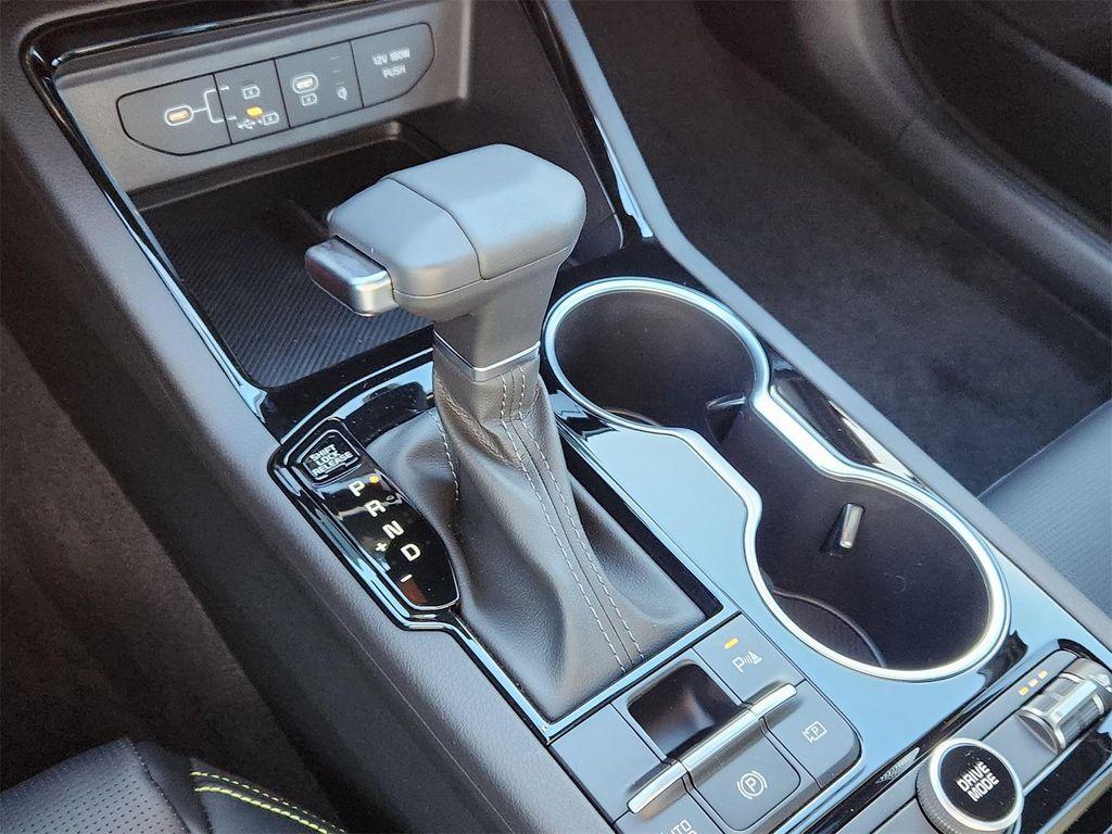 new 2026 Kia K5 car, priced at $33,850