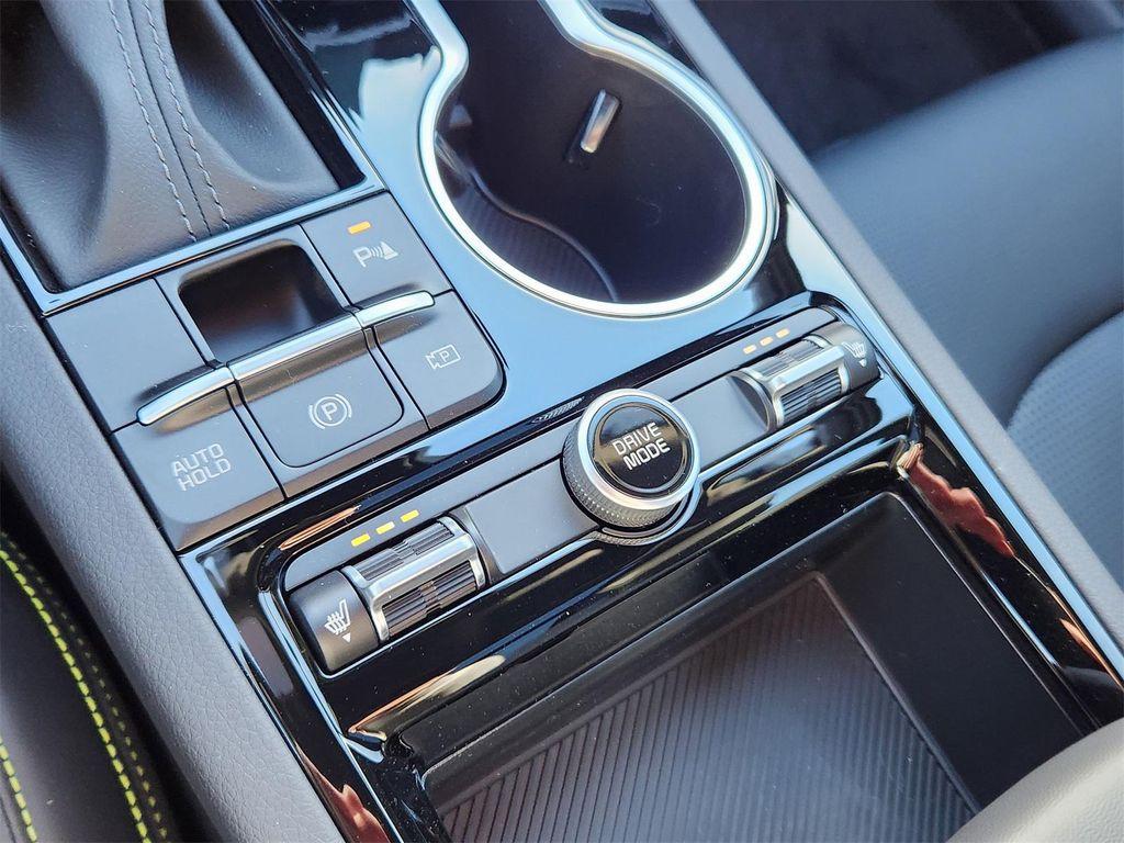 new 2026 Kia K5 car, priced at $33,850
