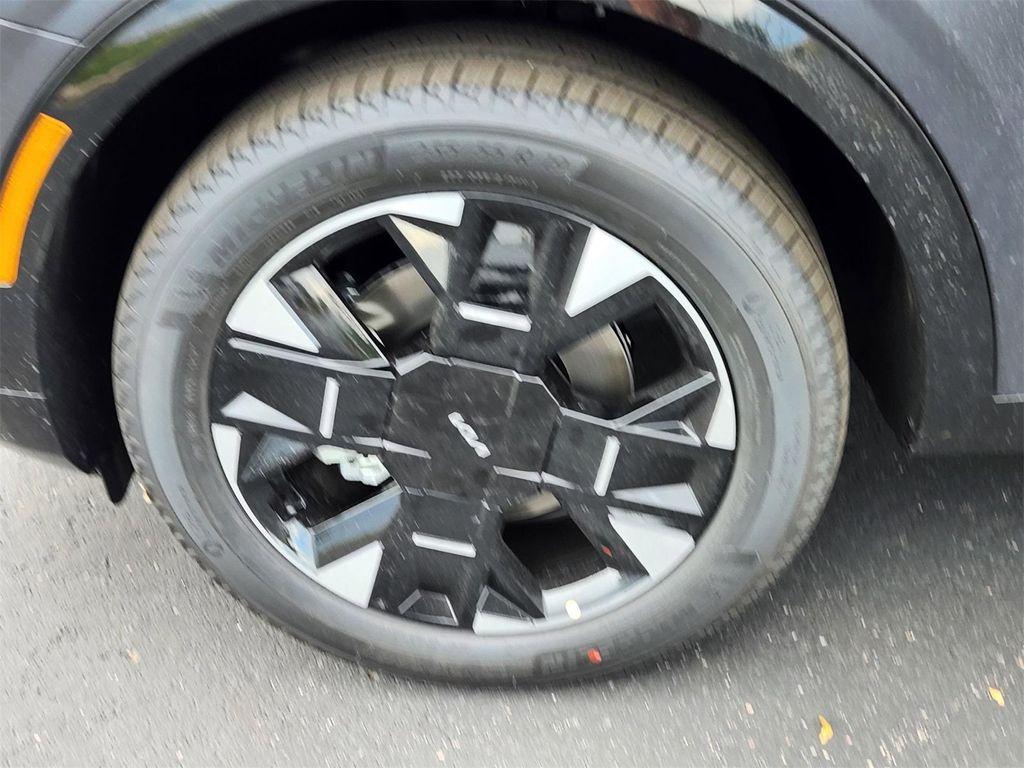 new 2026 Kia Sportage car, priced at $38,075