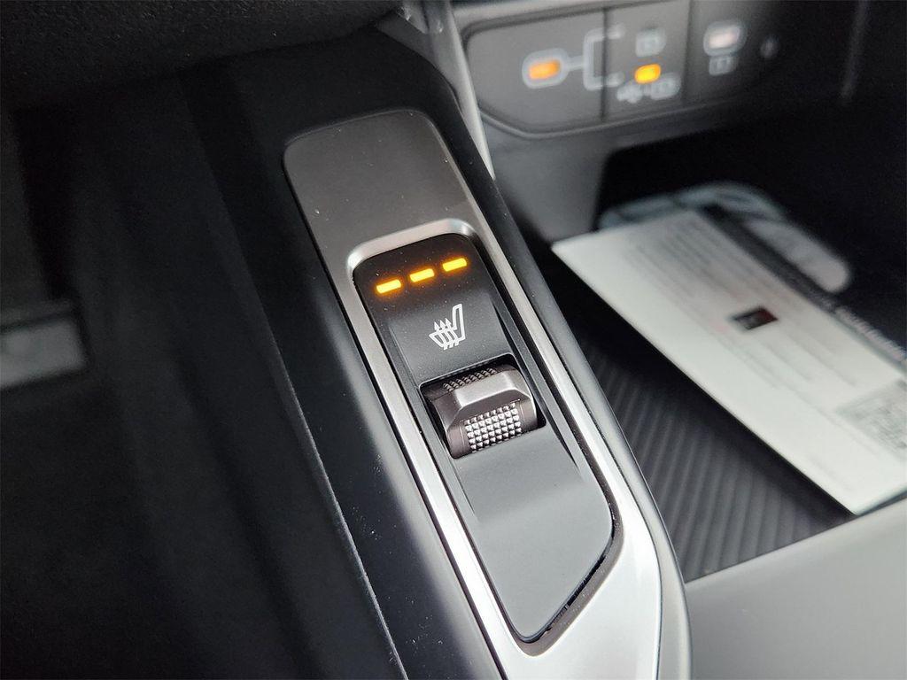 new 2026 Kia Sorento Hybrid car, priced at $40,949