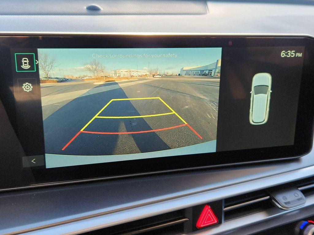 new 2026 Kia Sorento car, priced at $33,173