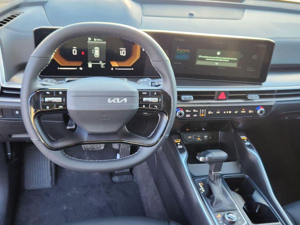new 2026 Kia Sorento car, priced at $33,173
