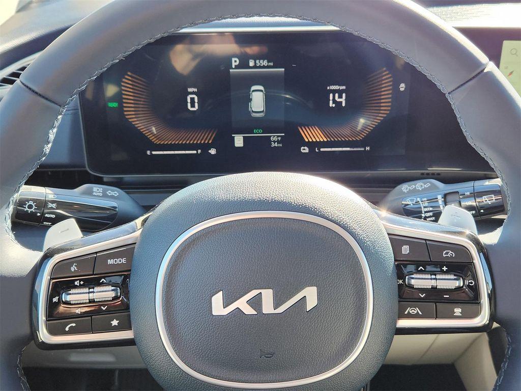 new 2026 Kia Carnival Hybrid car, priced at $44,038