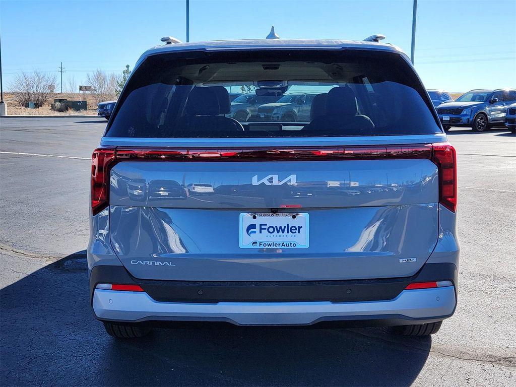 new 2026 Kia Carnival Hybrid car, priced at $44,038