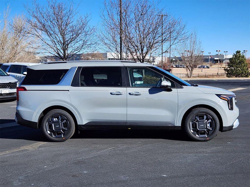 new 2026 Kia Carnival Hybrid car, priced at $44,038