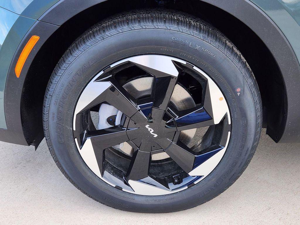 new 2026 Kia Sorento Hybrid car, priced at $38,541