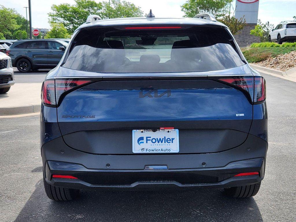 new 2026 Kia Sportage Plug-In Hybrid car, priced at $48,001