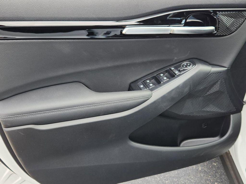 new 2026 Kia Seltos car, priced at $27,780