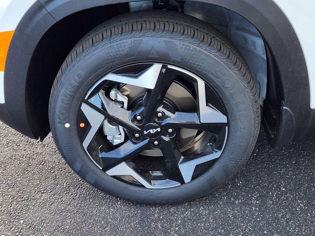 new 2026 Kia Seltos car, priced at $27,780