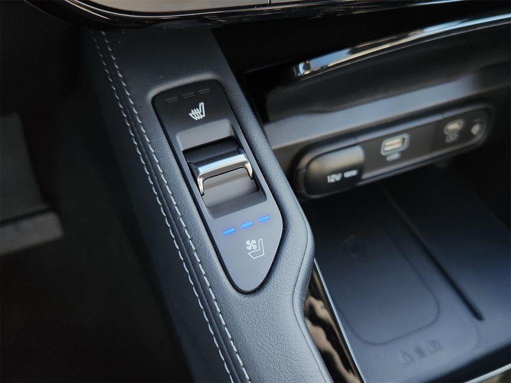 new 2025 Kia Telluride car, priced at $43,700