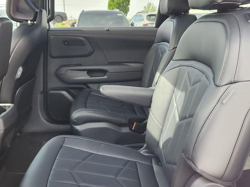 new 2027 Kia Telluride car, priced at $55,140