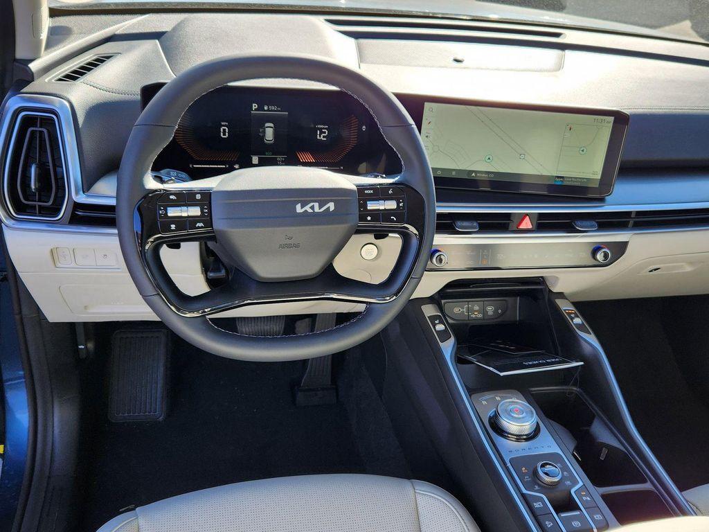 new 2026 Kia Sorento Hybrid car, priced at $37,209