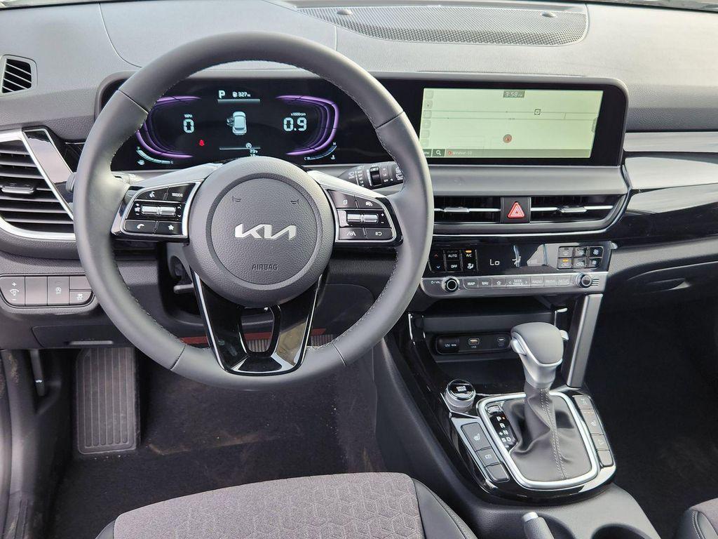 new 2026 Kia Seltos car, priced at $27,851