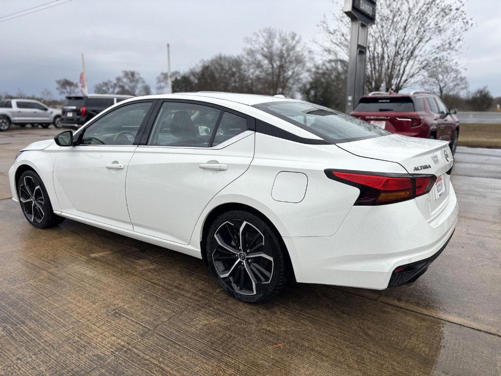 used 2024 Nissan Altima car, priced at $23,577