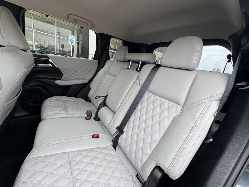 used 2024 Mitsubishi Outlander car, priced at $29,777